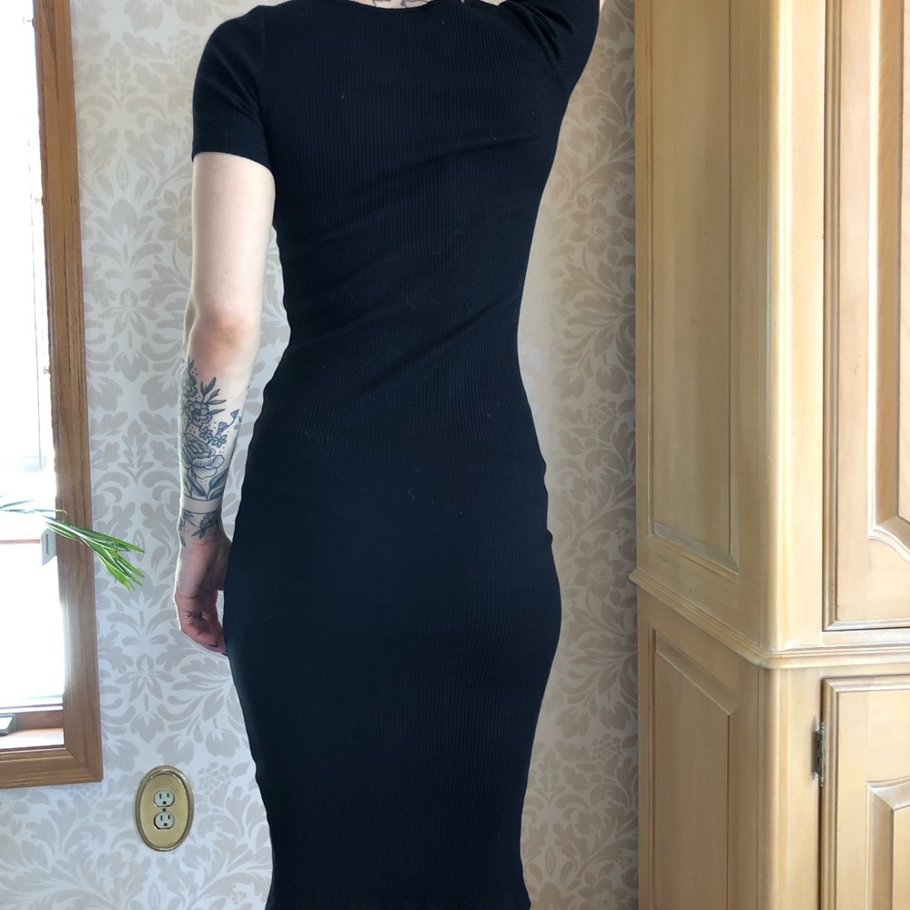 F21 black midi dress
